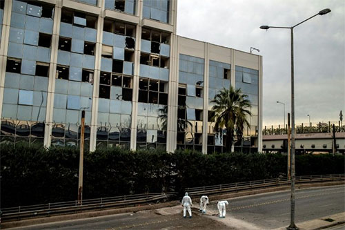sede de la televisión privada Skai Explosión en Atenas deja importantes daños materiales